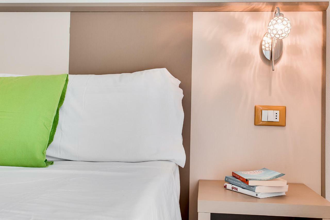 Anastasi Hotel E Residence Червия Екстериор снимка
